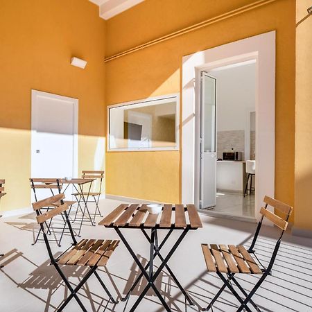 Palazzobellini Bed & Breakfast คาตาเนีย ภายนอก รูปภาพ