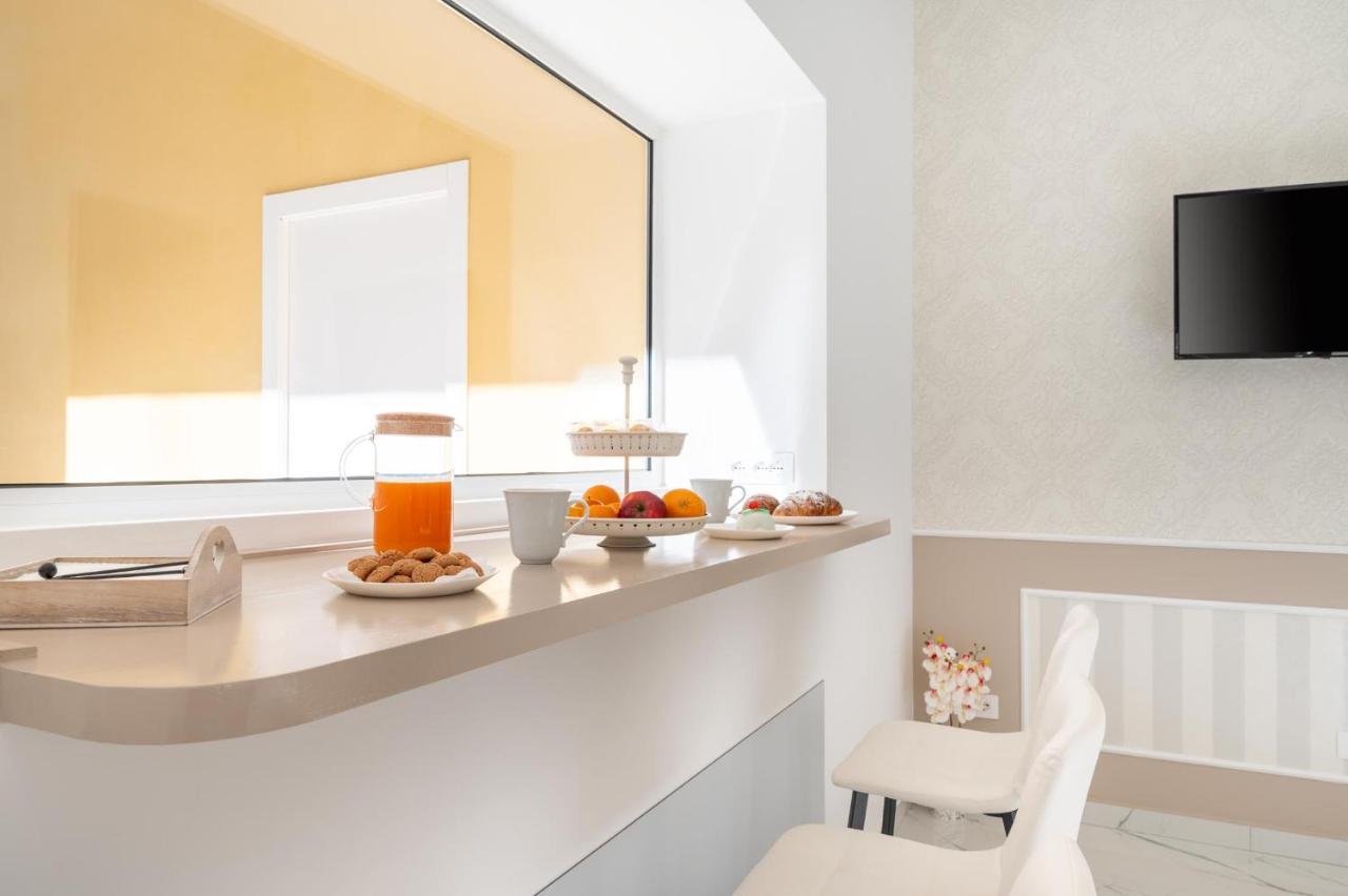 Palazzobellini Bed & Breakfast คาตาเนีย ภายนอก รูปภาพ