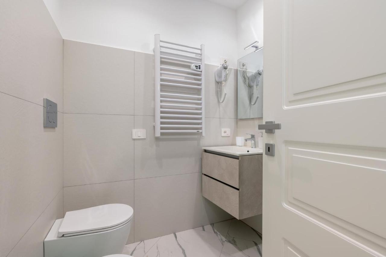 Palazzobellini Bed & Breakfast คาตาเนีย ภายนอก รูปภาพ