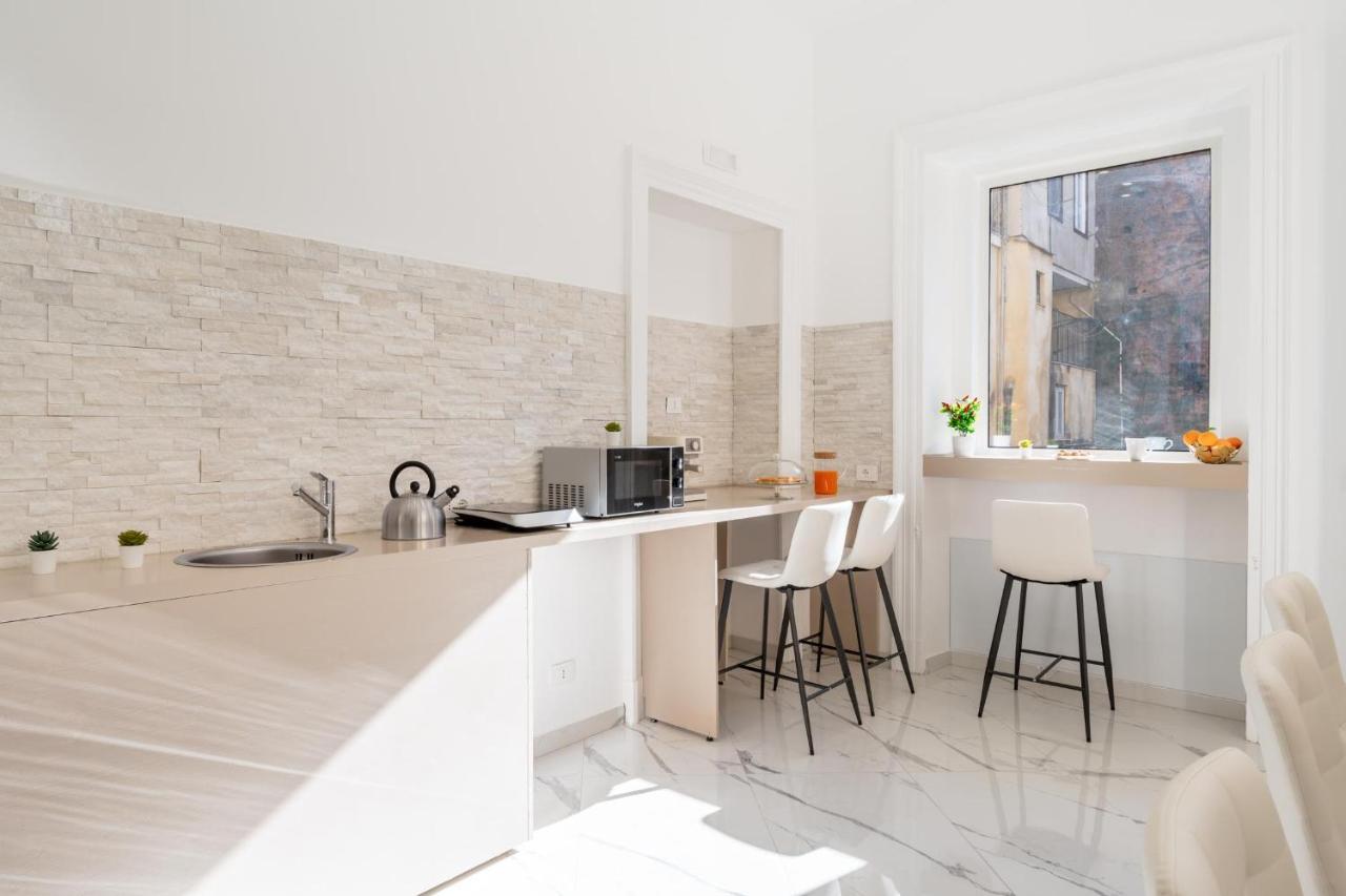 Palazzobellini Bed & Breakfast คาตาเนีย ภายนอก รูปภาพ