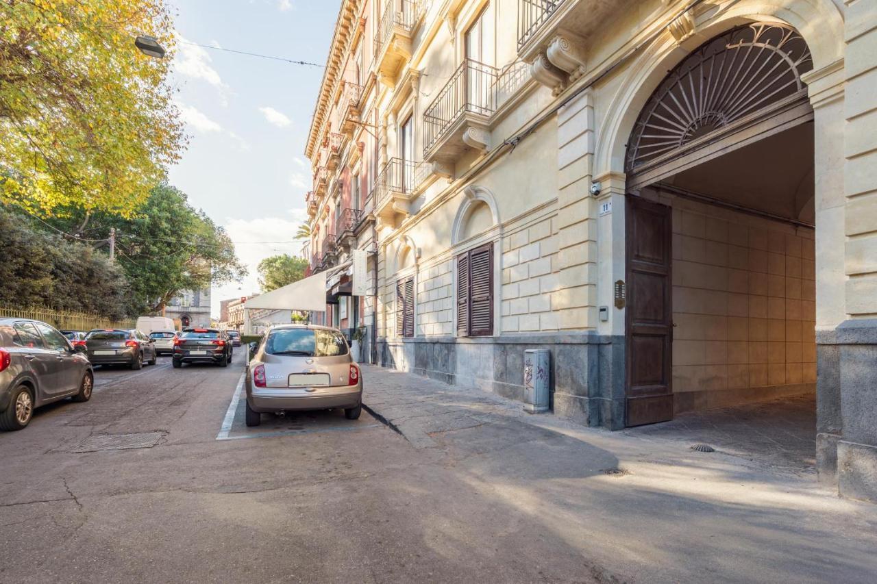 Palazzobellini Bed & Breakfast คาตาเนีย ภายนอก รูปภาพ
